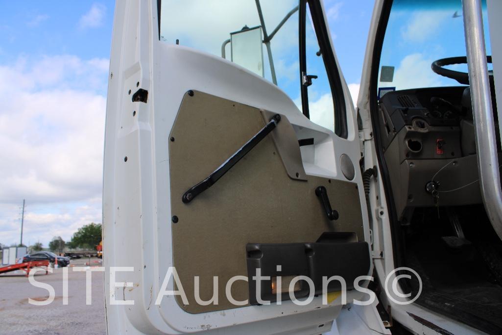 2007 Sterling LT7500 T/A Cab & Chassis Truck