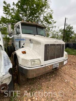 1997 Peterbilt 330 T/A Cab & Chassis Truck