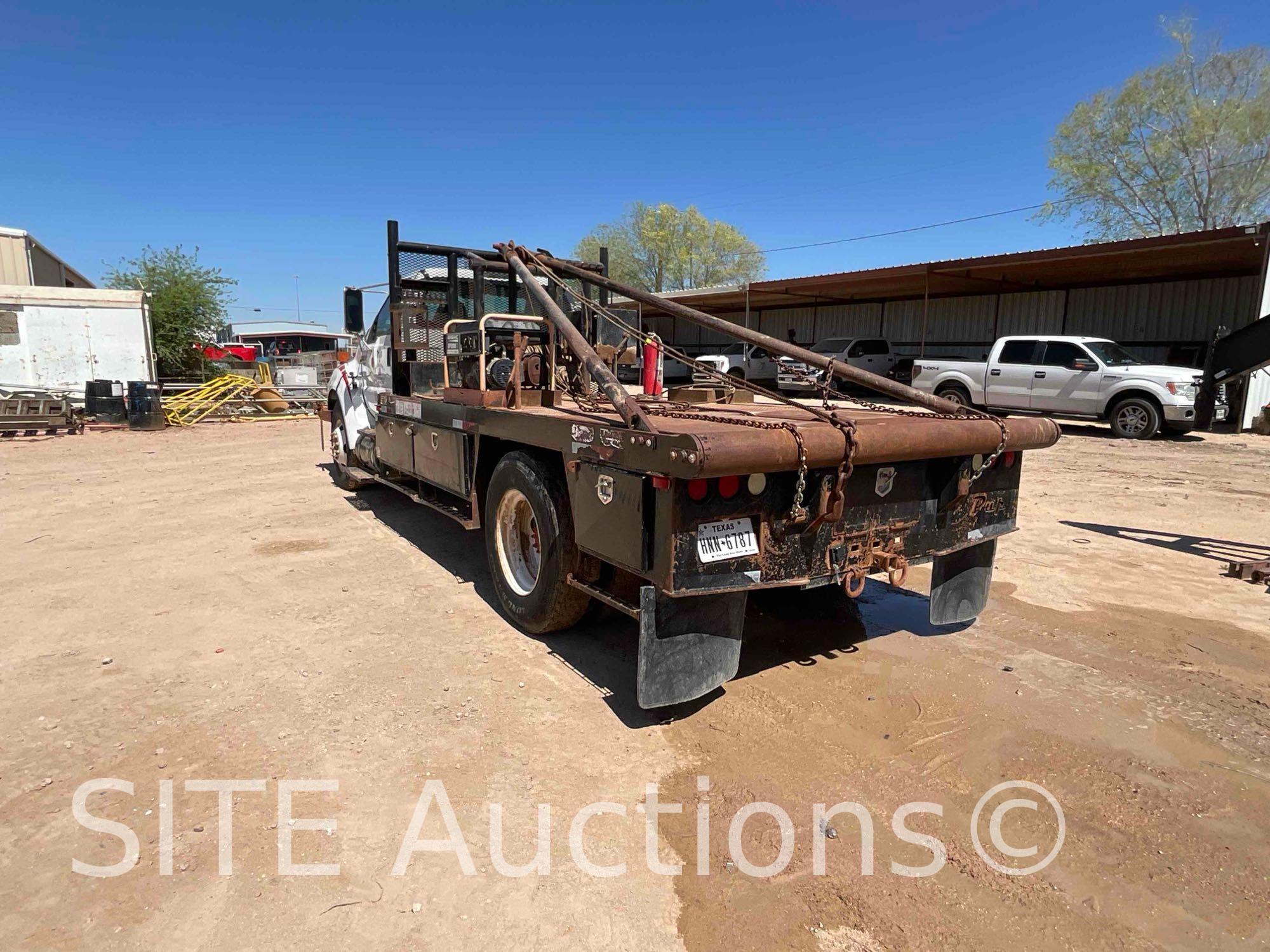 2013 Ford F650 SD Gin Pole Truck