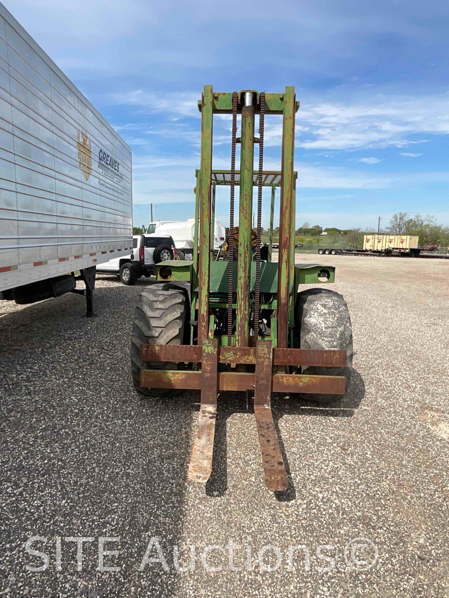 Clark UT60D Forklift