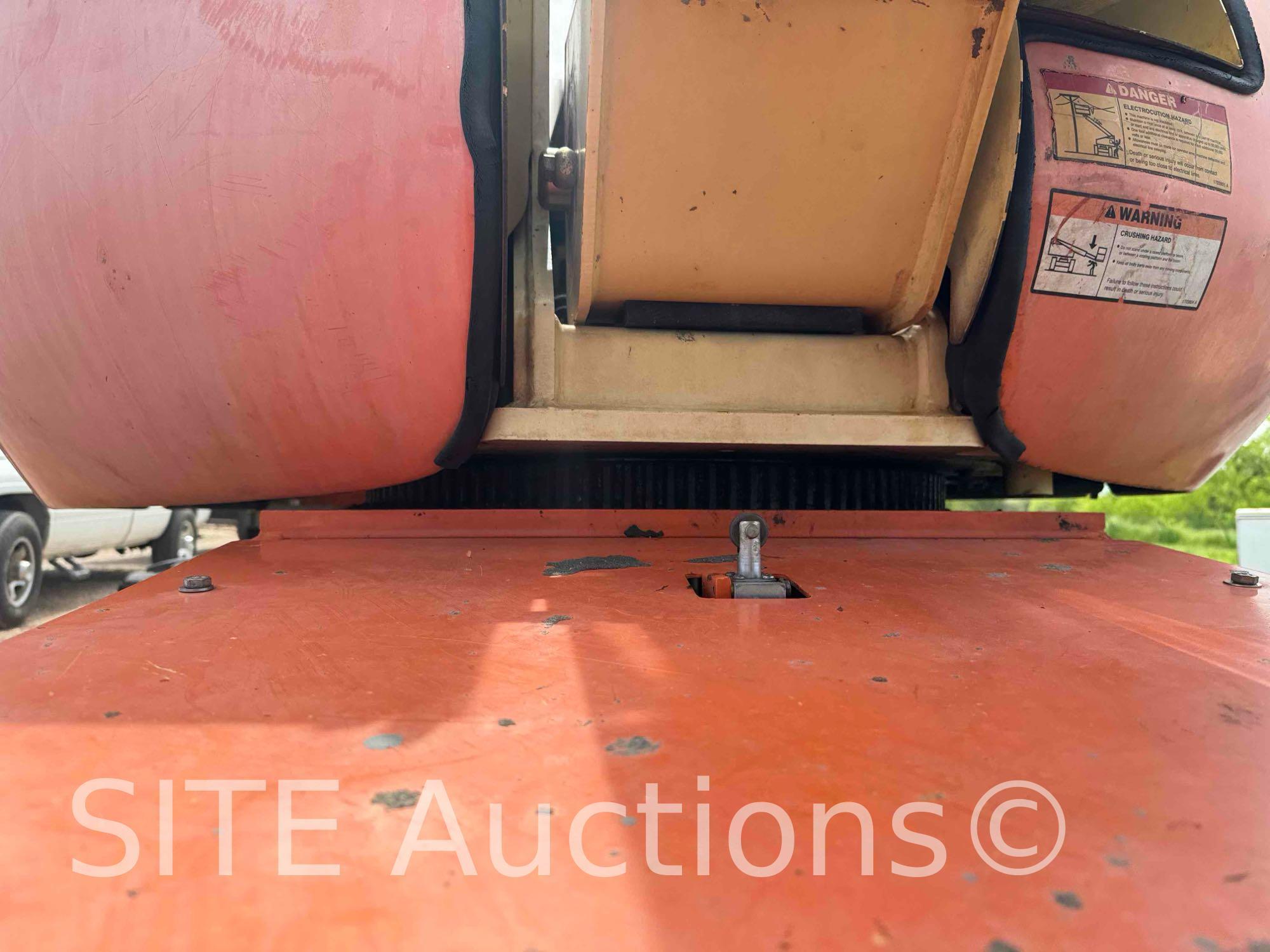 2000 JLG 600S Telescopic Boom Lift