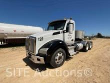 2016 Kenworth T880 T/A Daycab Truck Tractor