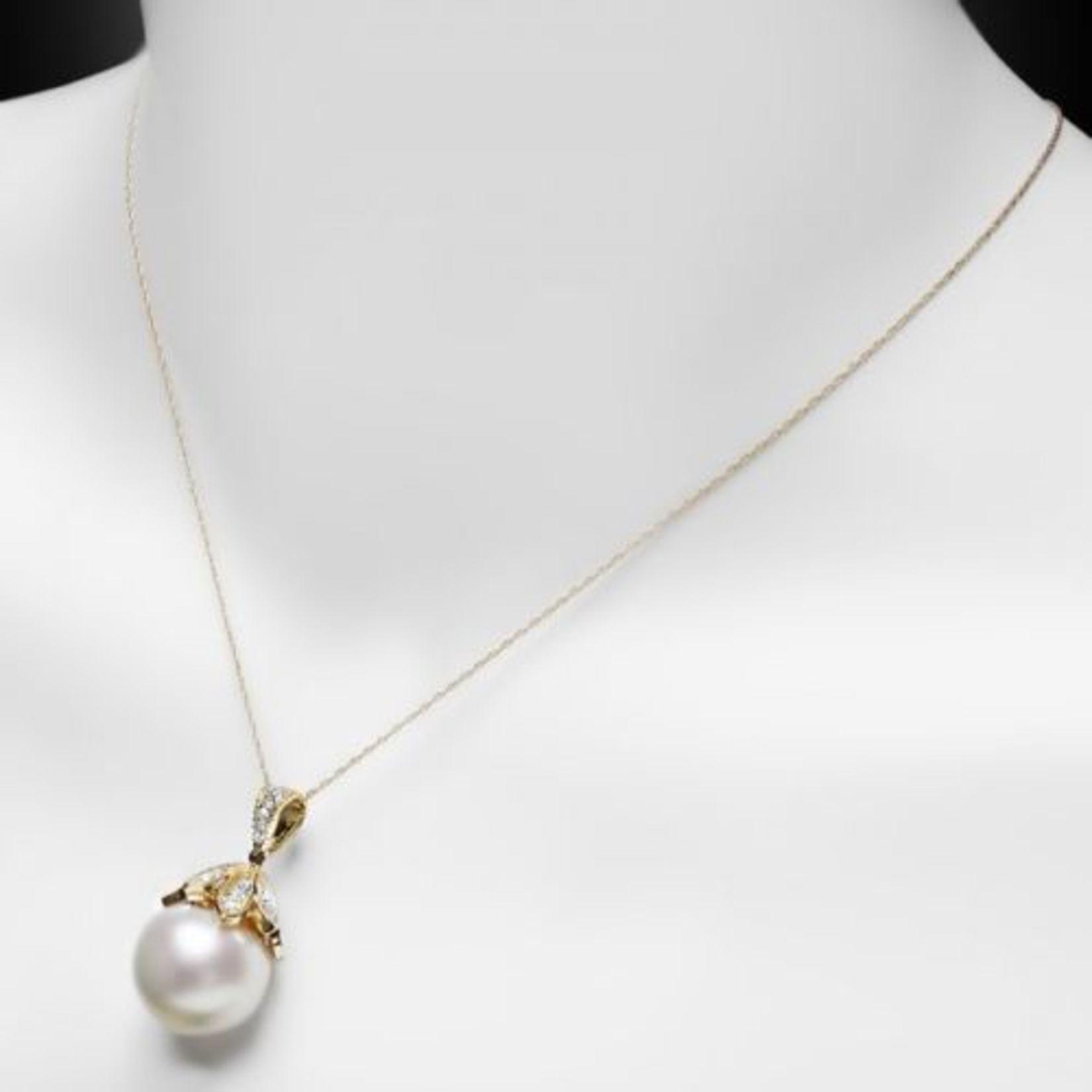 14K Gold 17mm Pearl 1.22ct Diamond Pendant