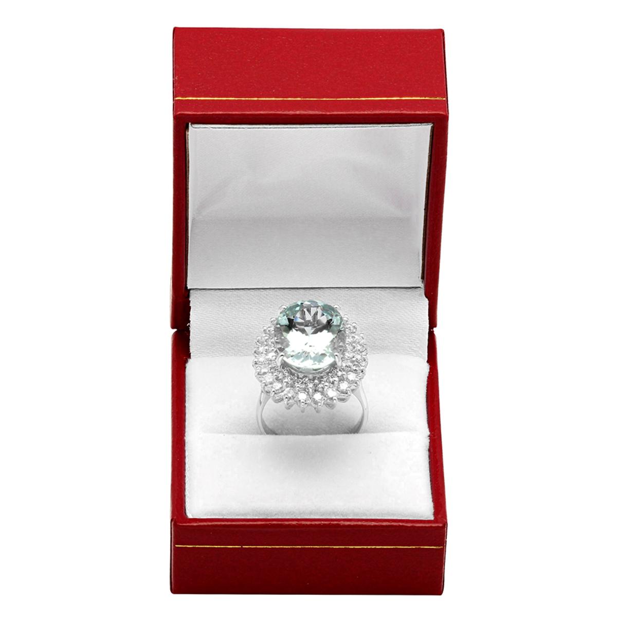 14k White Gold 9.27ct Aquamarine 2.04ct Diamond Ring