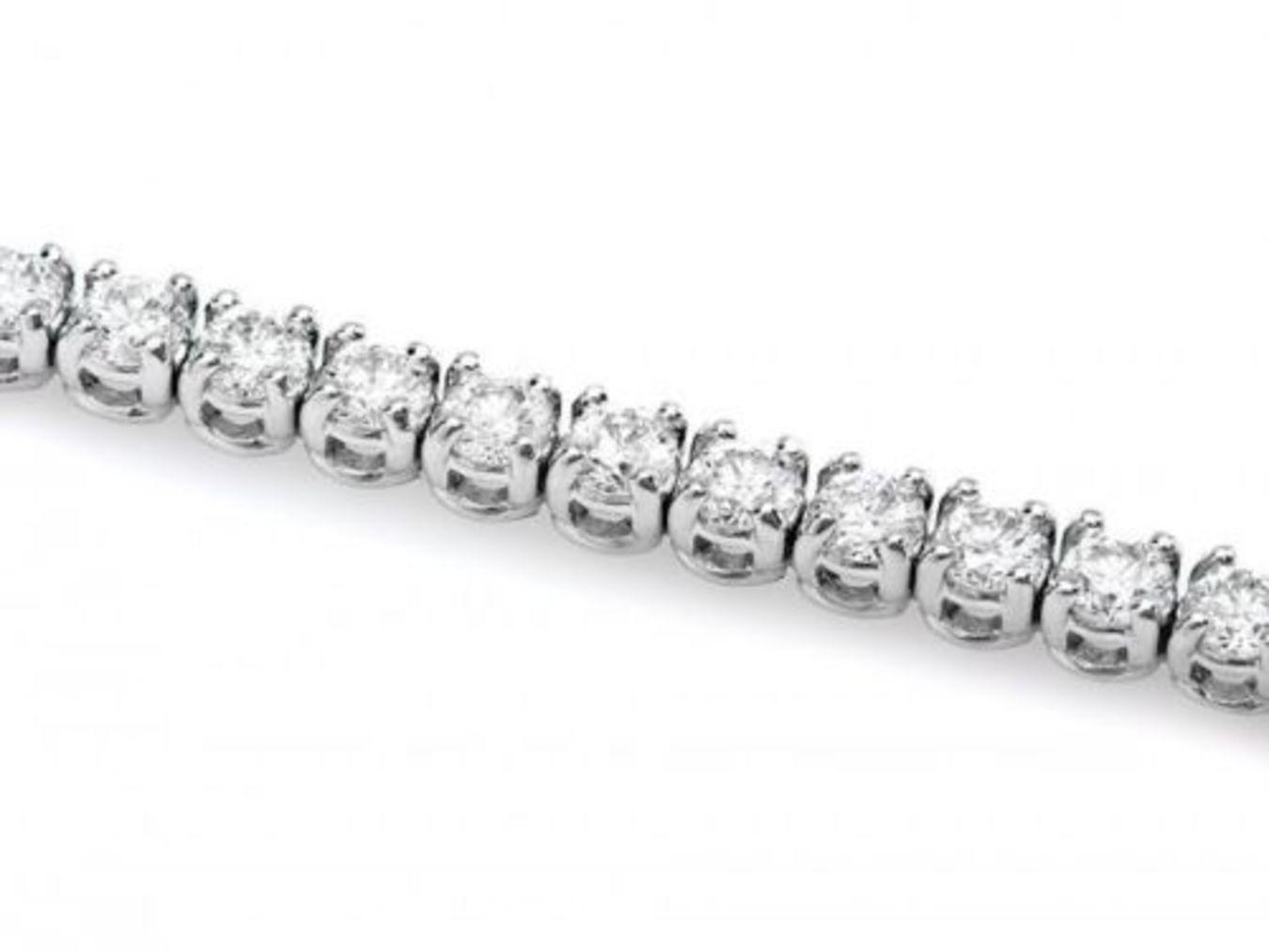 18K Gold 3.09ct Diamond Bracelet