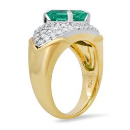 18K Yellow Gold Setting with 2.14ct Emerald and 0.82ct Diamond Ladies Ring