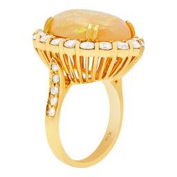 14k Yellow Gold 8.41ct Opal 2.61ct Diamond Ring