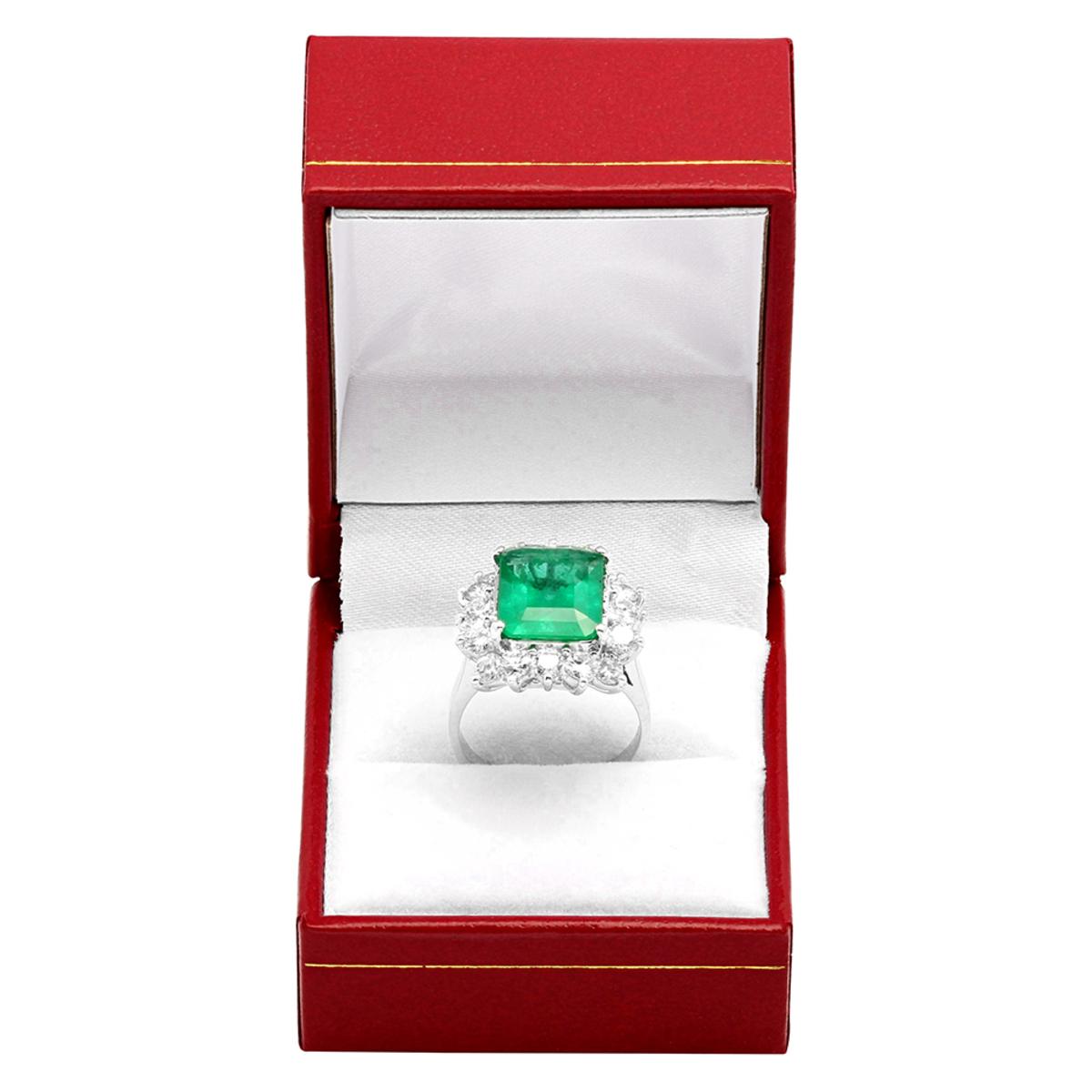 14k White Gold 4.21ct Emerald 2.01ct Diamond Ring