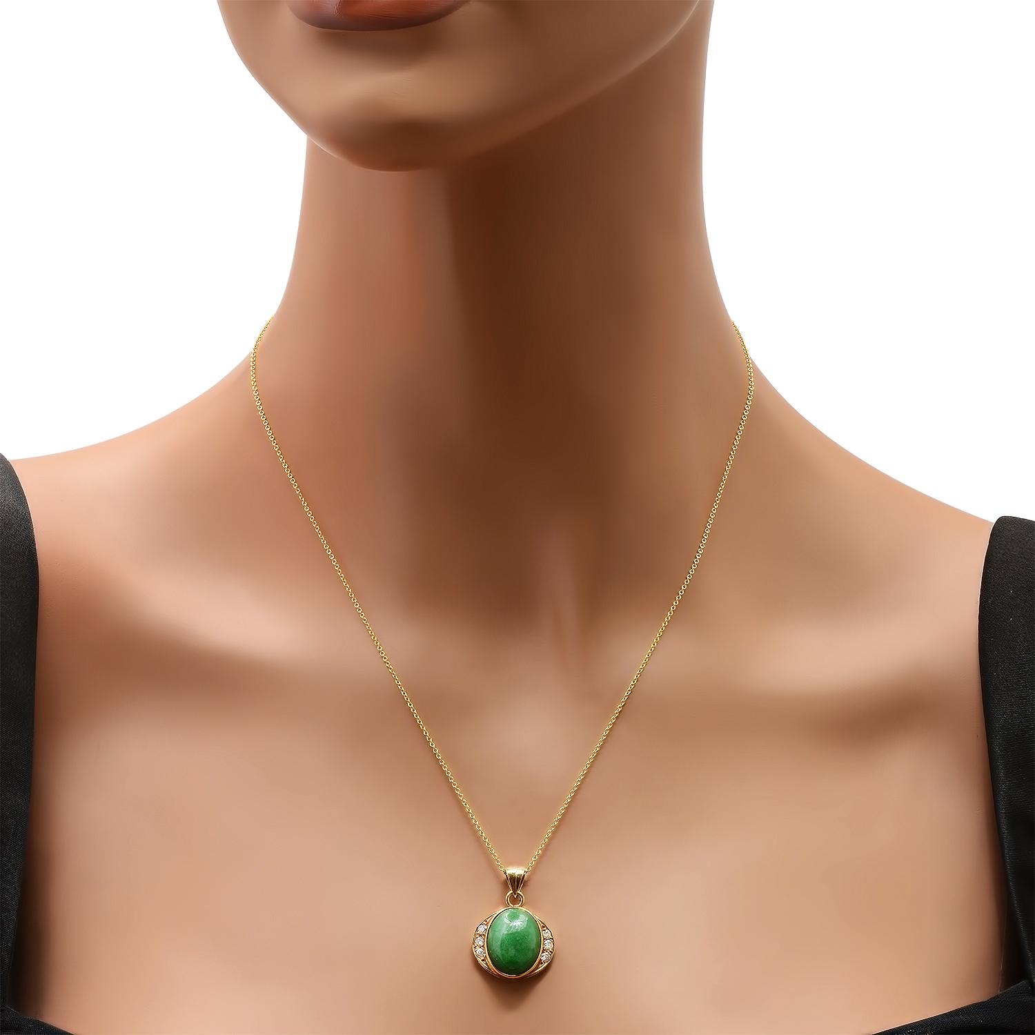 18K Yellow Gold Setting with 10.10ct Jadeite and 0.24ct Diamond Pendant