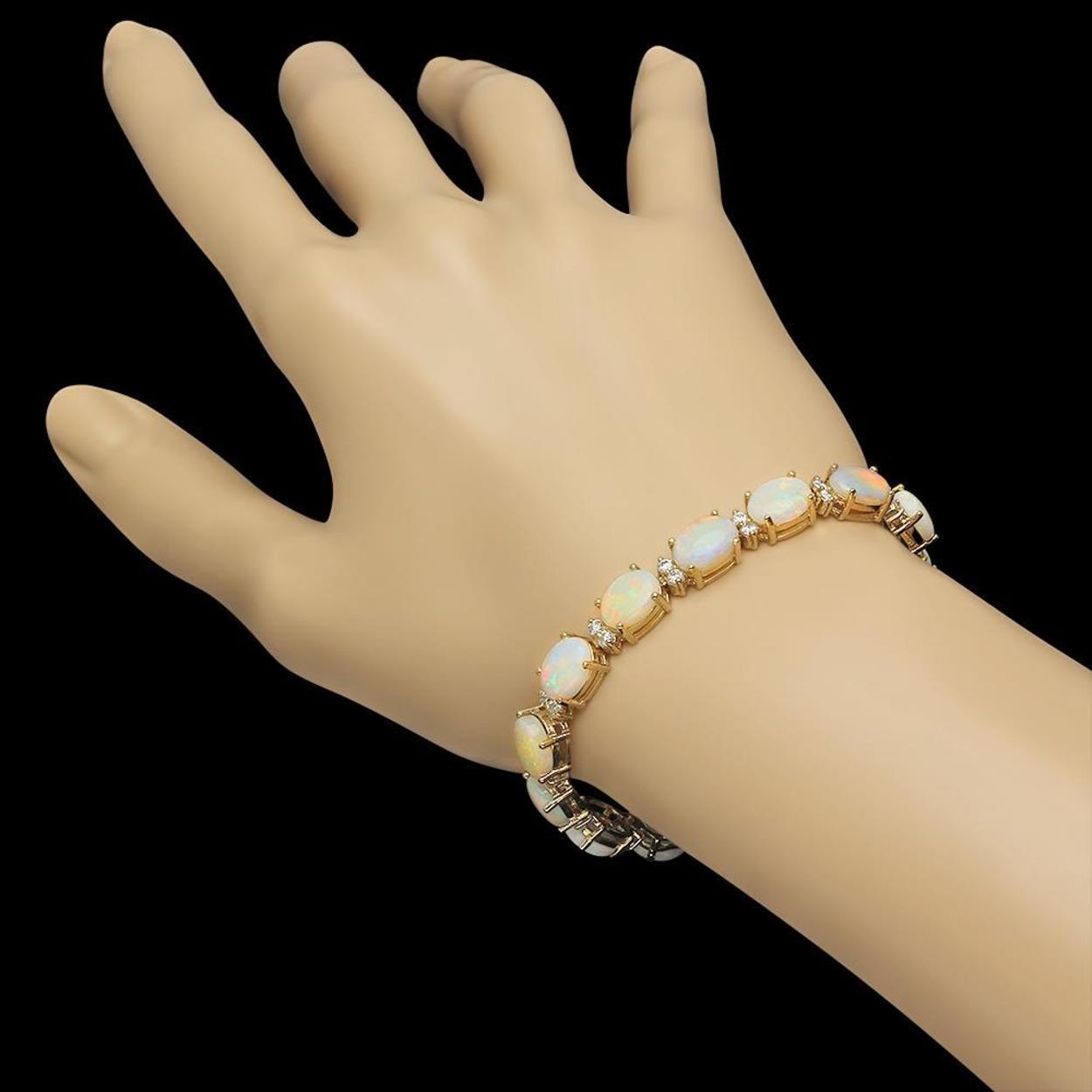 14K Gold 17.12ct Opal 1.47ct Diamond Bracelet