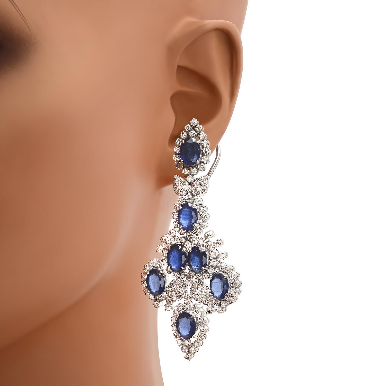 18K White Gold 75.40ct Sapphire and 17.95ct Diamond Necklace and Earring Set