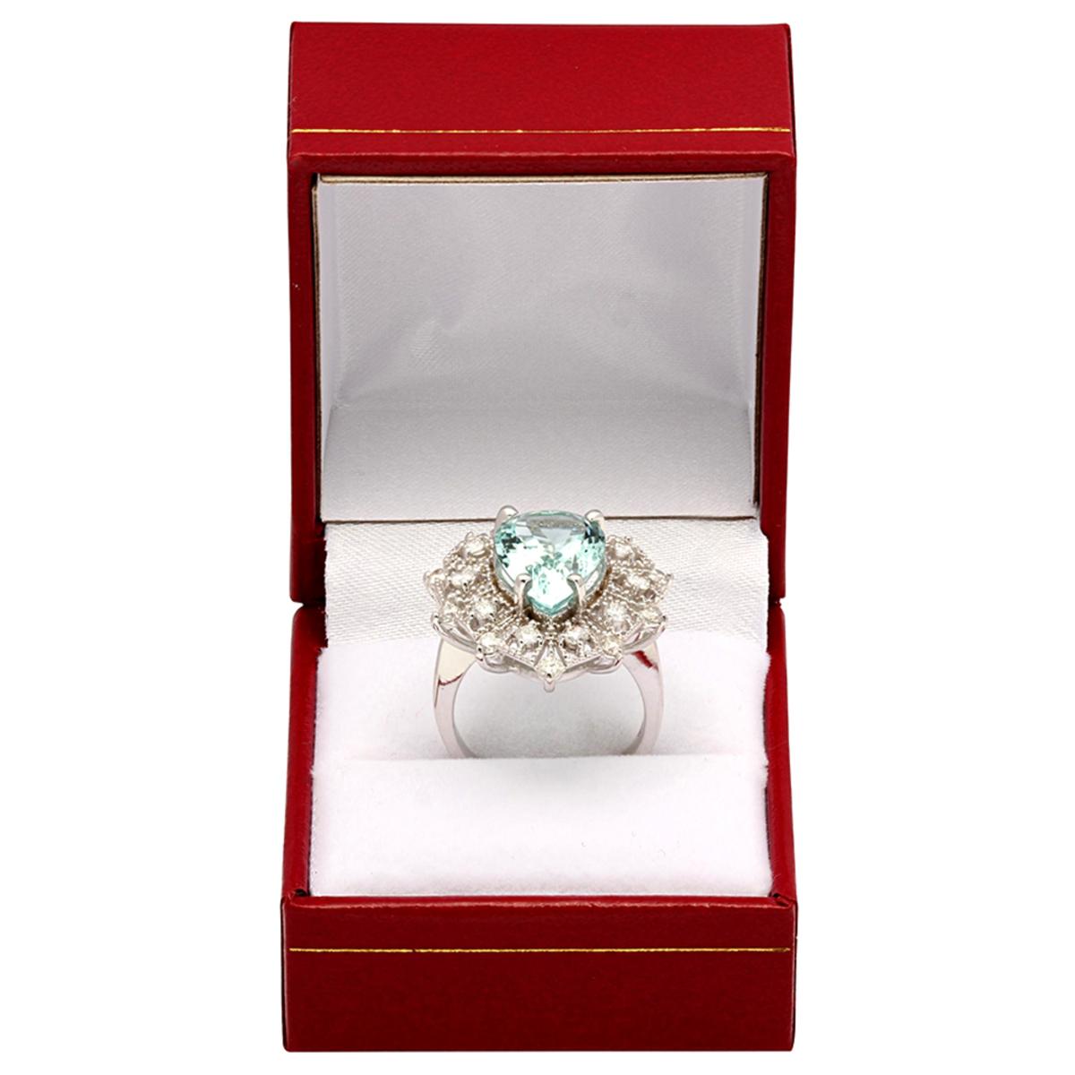 14k White Gold 5.57ct Aquamarine 0.97ct Diamond Ring