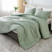 Comforter Full Size Set, Sage Green, 3 Pieces, (79x90In Comforter & 2 Pillowcases), Retail $50.00