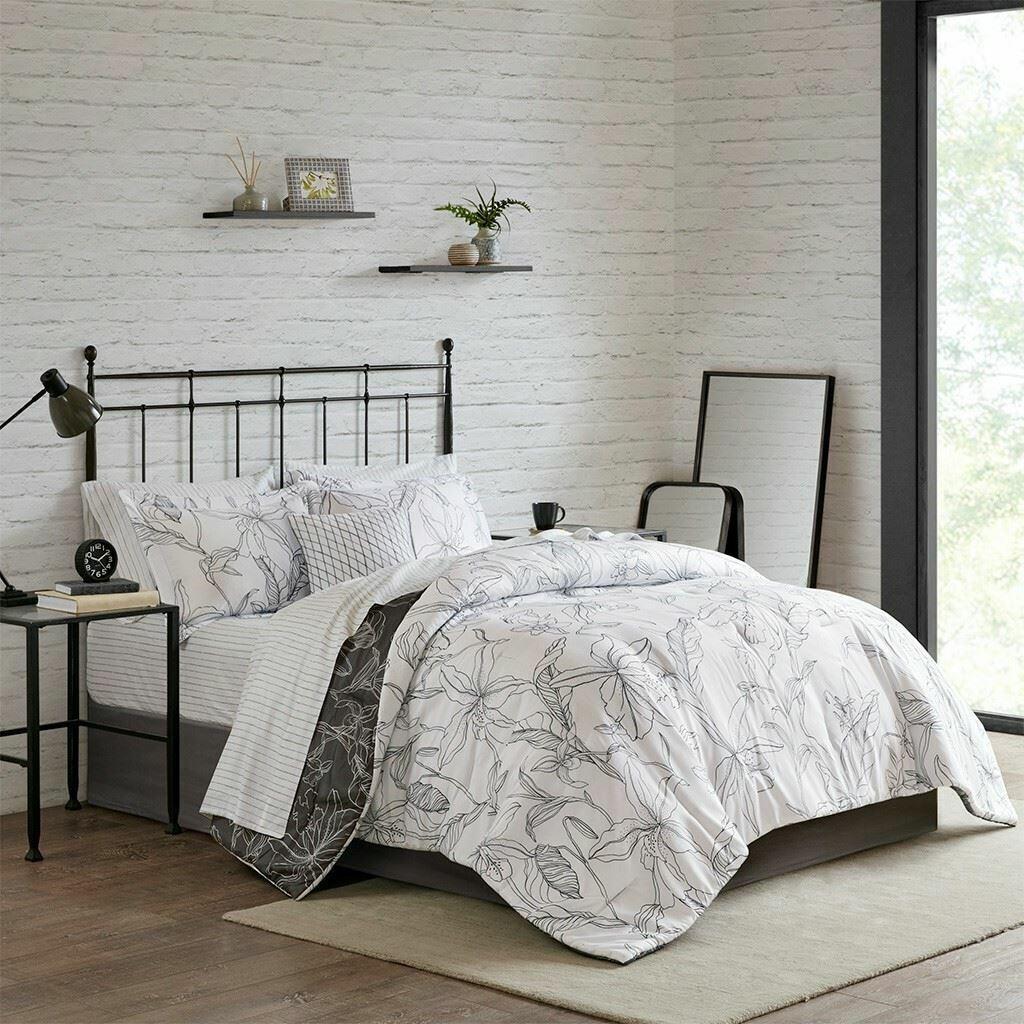 Madison Park Luxury White & Charcoal Grey Comforter Set&Matching Sheet Set,Cal King, Retail $150.00