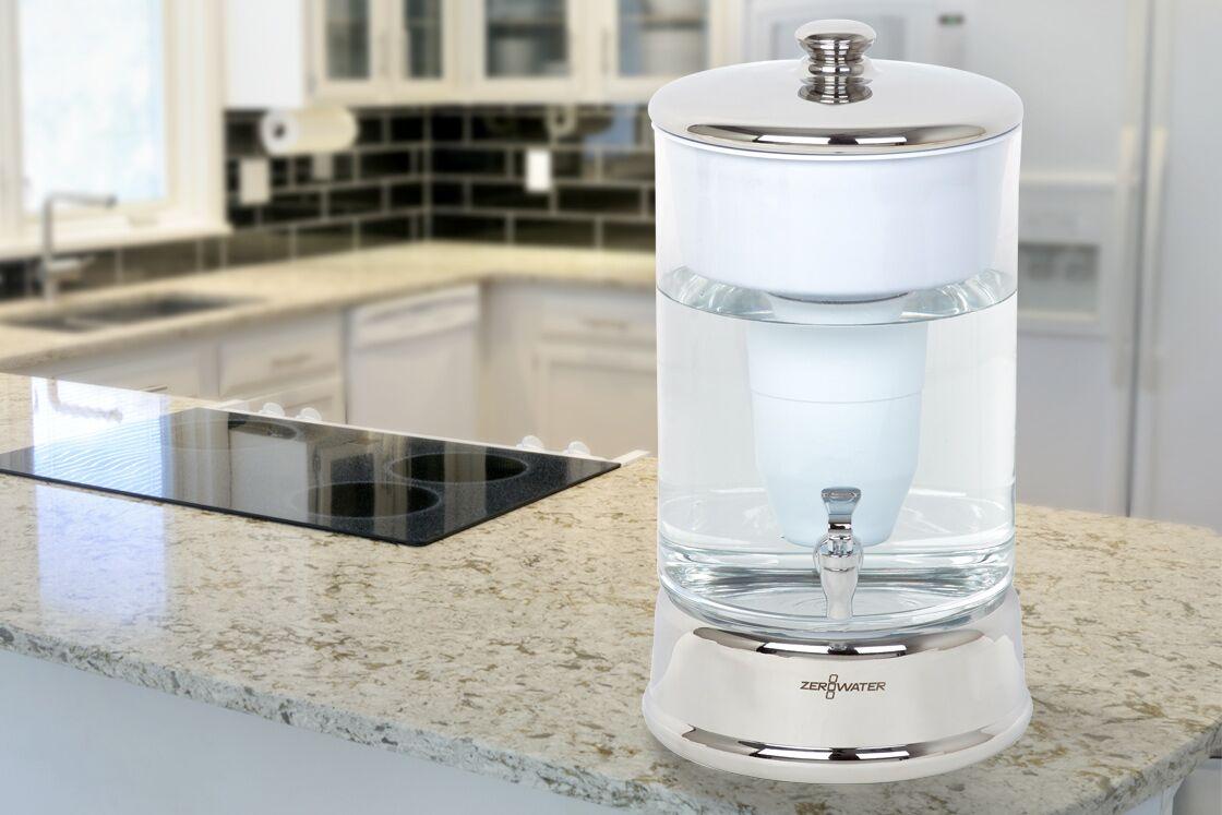 Zerowater 40-cup/9.5 Lt Glass Dispenser, Retail $70.00