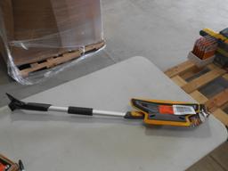 True Temper Telescoping Scratch-Free Snow Brush, $26.7 Est. Retail Value