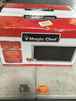 Magic Chef 0.9 cu. ft. Countertop Microwave in Stainless Steel - $80.99 MSRP