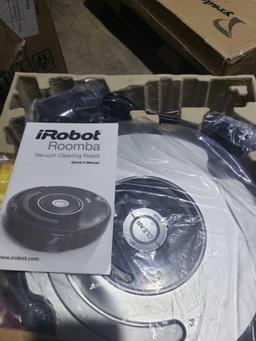 iRobot Roomba Robot Vacuum-Wi-Fi Connectivity, Works with Alexa, Good for Pet Hair, Carpets