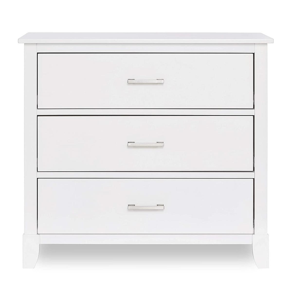Dream on Me Universal 3 Drawers Chest - $257.39 MSRP