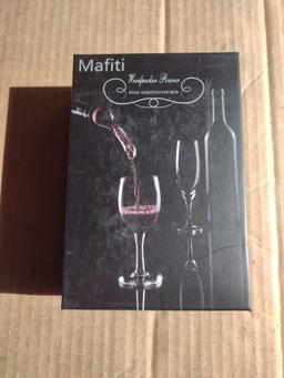 mafiti Wine Decanter Decanter Red Wine Aerator, 3 in 1 Corkscrew, Vacuum Stopper-$19.95 MSRP