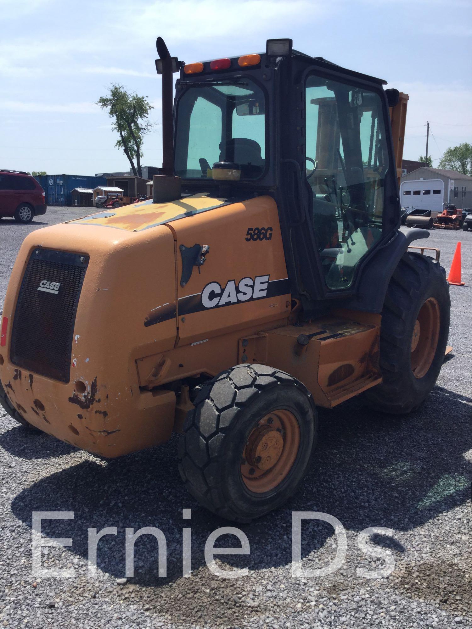 Case 586G Forklift