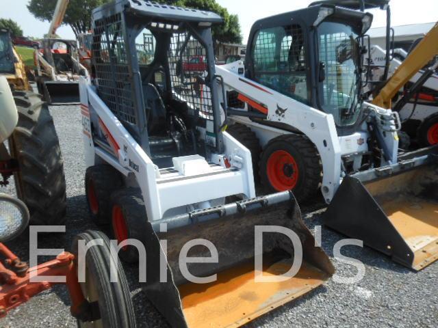 Bobcat 463 Skid Loader