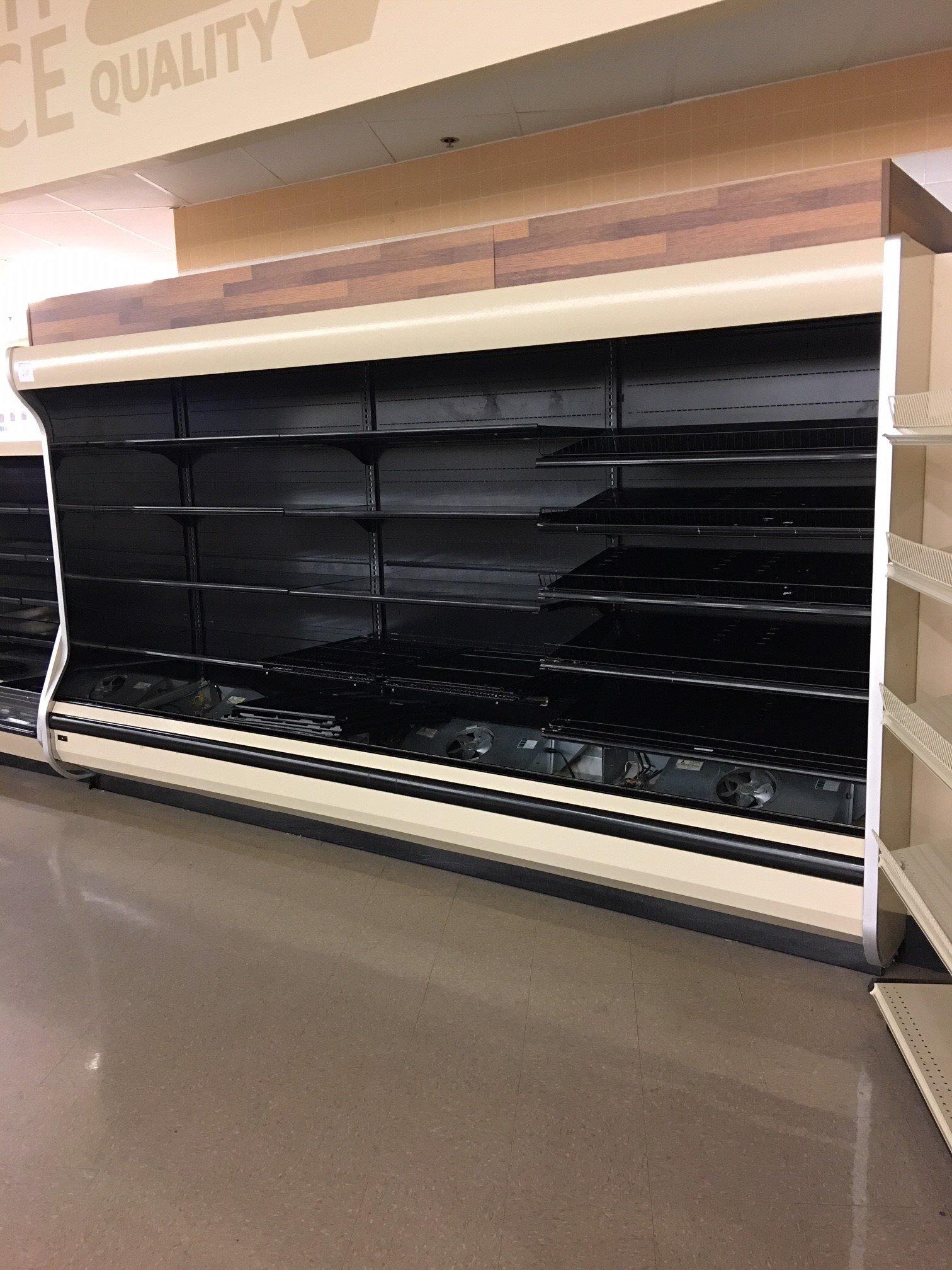 12' Hussmann D5X self serve cold deli case