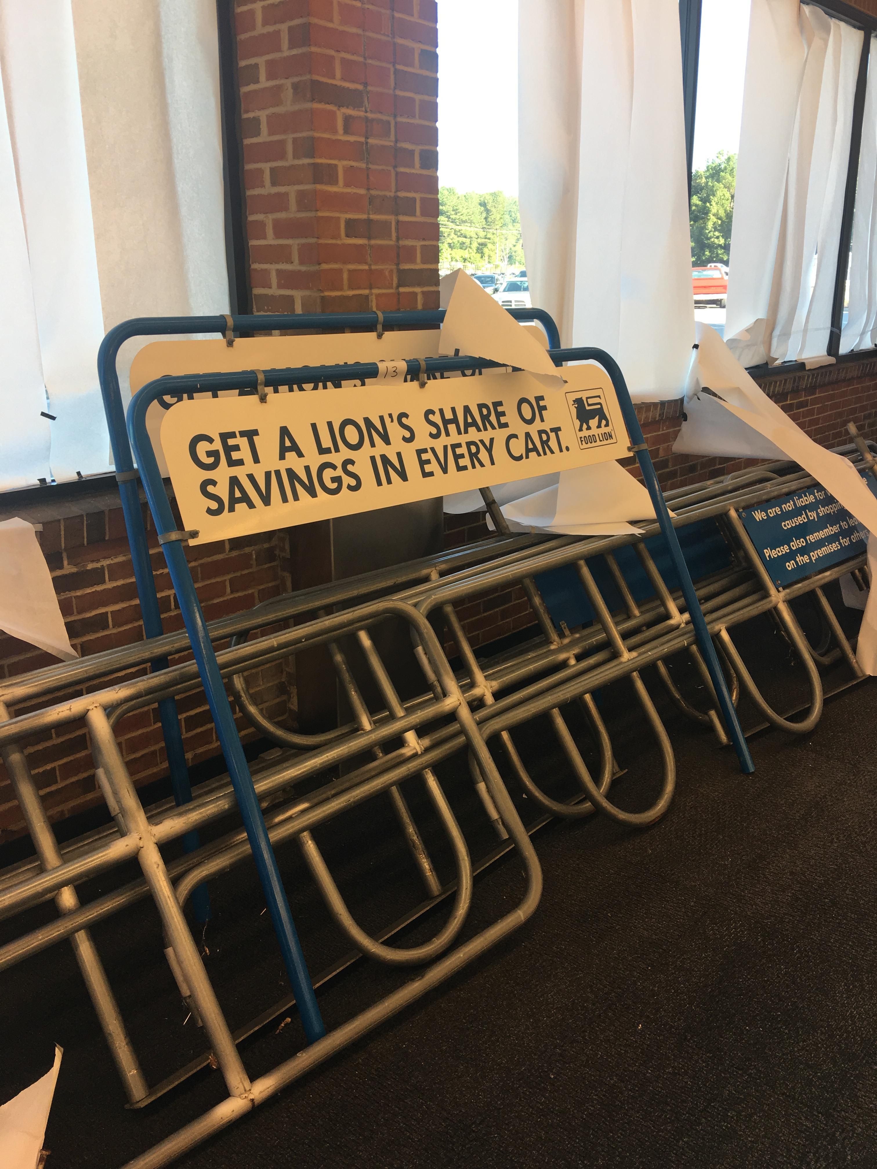 Shopping cart corrals