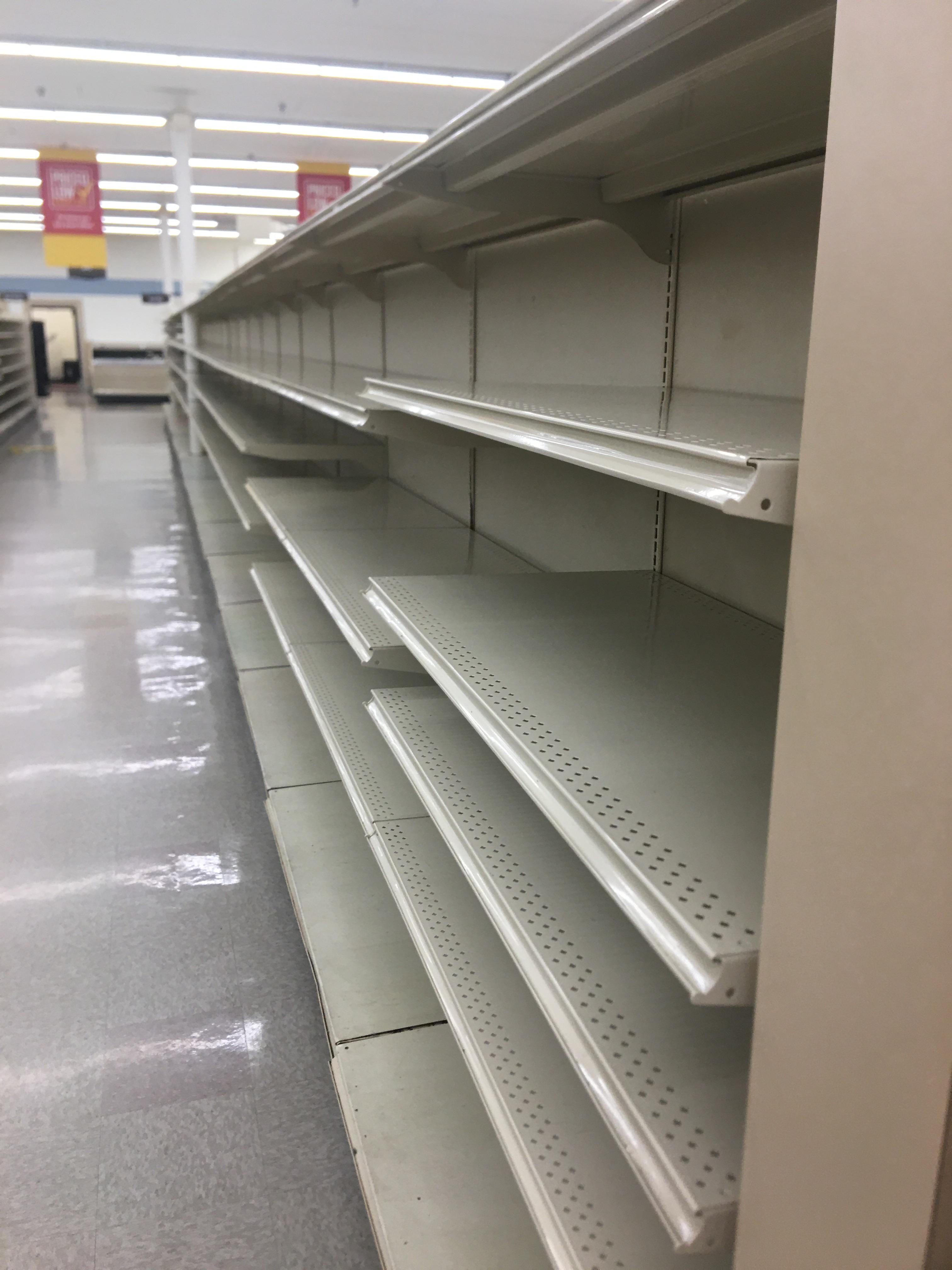70' Kent Gondola shelving.  24"/18" Base with 18"/21"shelves.  With wire bread shelves.  Sold by the