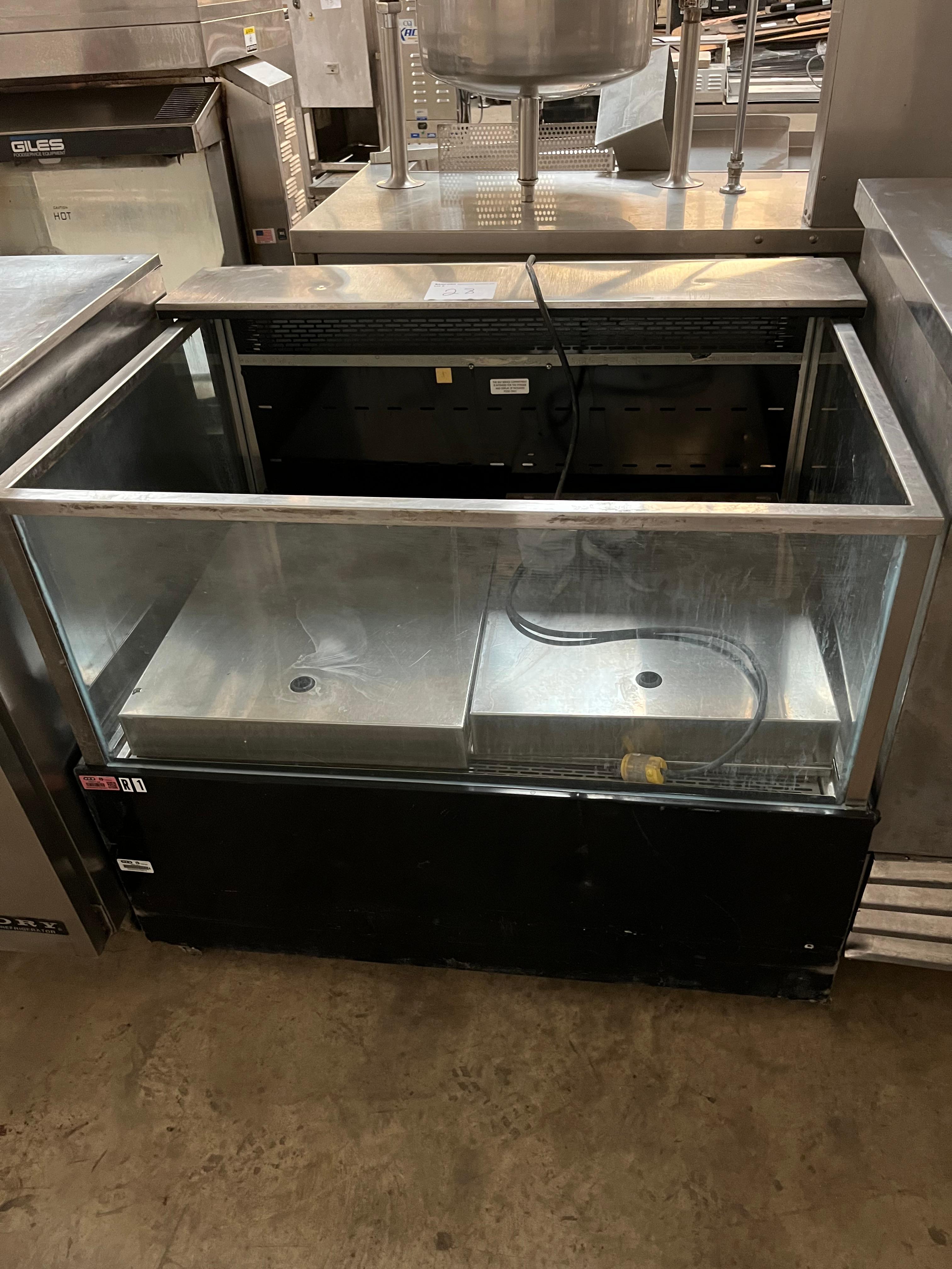 39" Refrigerated Island merchandiser