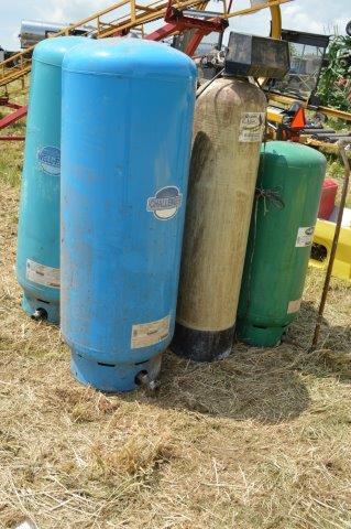 2-81 Gal pressure tanks, 33 gal pressure tank, Golden Eagle water softner w