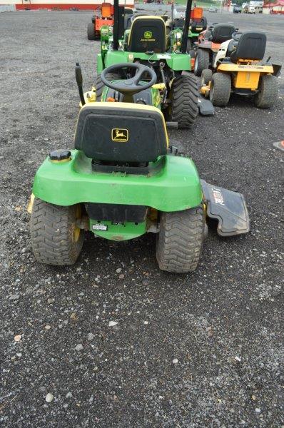 JD LT166 riding mower; 48'' deck, gas