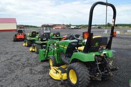 JD 2305 compact tractor w/ 200CX loader and 62'' desk, 4wd, 3pt, PTO, deise