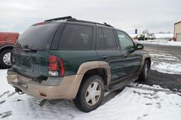 '02 Chevrolet Trailblazer LTZ, gas, 200,000 miles, leather seats, sun roof, automatic, (V.I.N.) 1GND