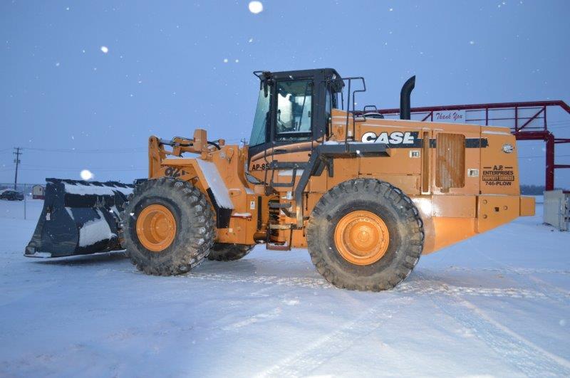 '03 Case 921C wheel loader w/ 7,104 hrs, ride control, air + heat, 26.5-25L