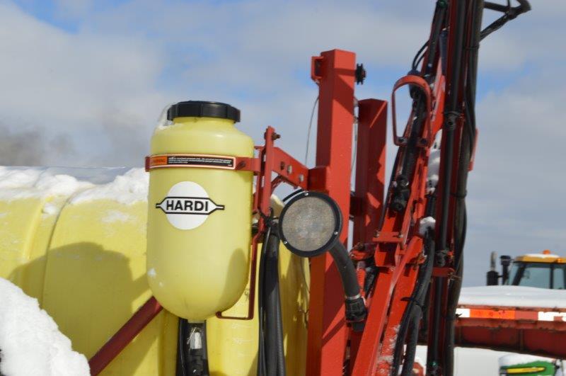 Hardi sprayer w/ 700 gallon tank w/ foam markers, hyd. pump, electric contr