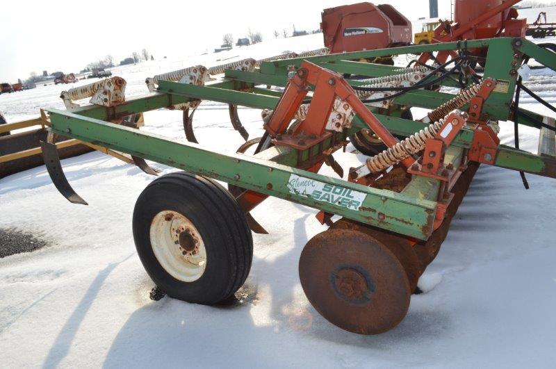 Glenco 92 Soil Saver chisel plow