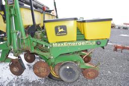 JD 1750 conservation 6 row planter, finger pickup, notill, dry fert w/ cros