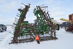 JD 32' Field culivator w/ levling tines, s shank's, walking beam tandems