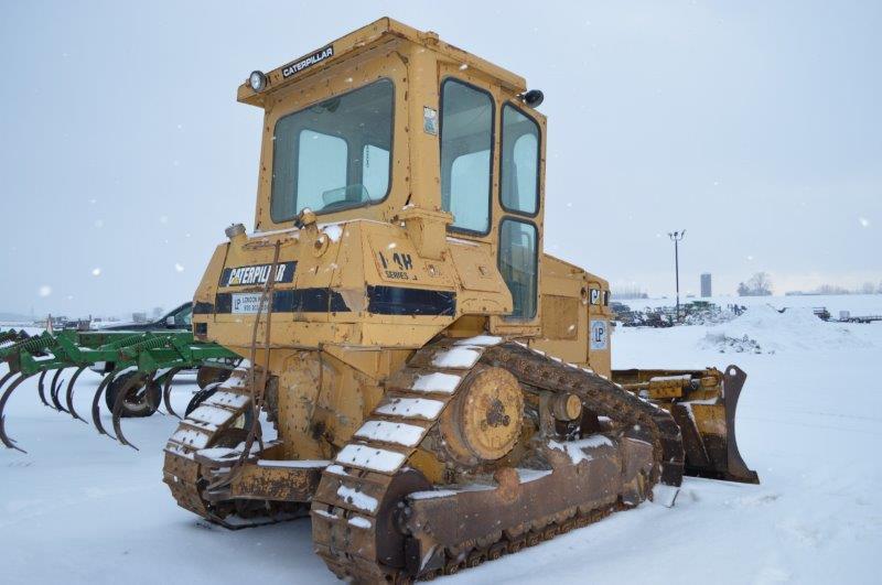 Cat D4H Series II w/ 8'4" 6 way blade, 19" high rise tracks, 6,183 hrs, cab