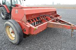 IH 5100 12' grain drill w/ single disc  openers