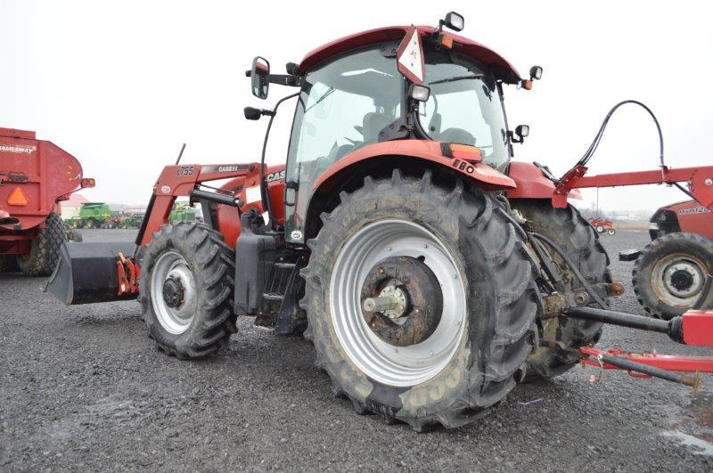 '08 CIH 140 Maxxum tractor w/ L755 quick attach loader, 2,499 hrs, 16 power