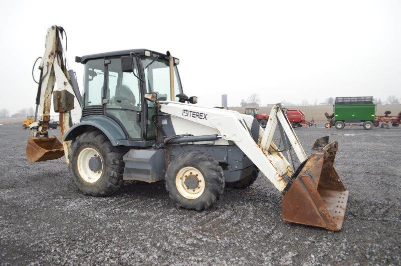 '07 Terex 760B back hoe w/ Extenda how, 4wd, 5,431 hrs, 19.5L-24 rear rubbe