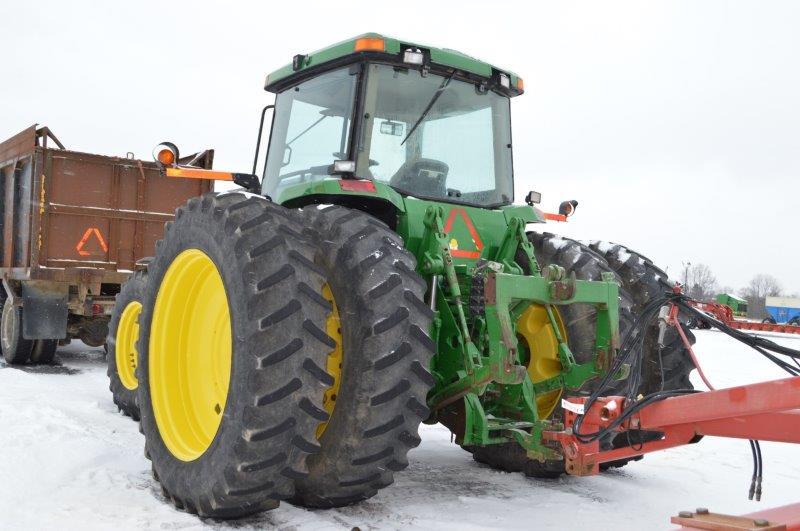 '04 JD 8210 w/ 8,864 hrs, 16 speed power shift, 4wd, 18.4R46 rear duals, in