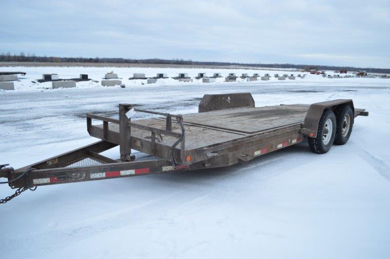 '12 PJ trailer w/ tilt deck, tandems, VIN# 4P5T62026C2174727