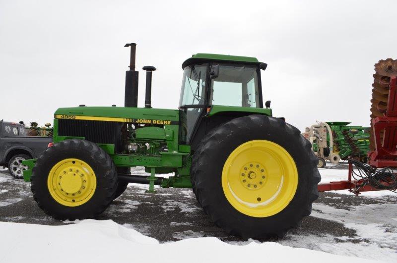 JD 4955, w/ 9133 hrs, 4wd, 15 speed power shift, 14 front weights, 2.8R42 r