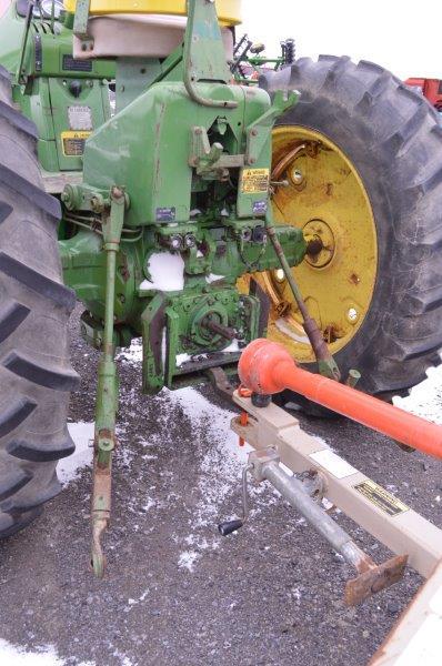 '62 JD 3010, wide front, gas, 2 remotes, syncro shift