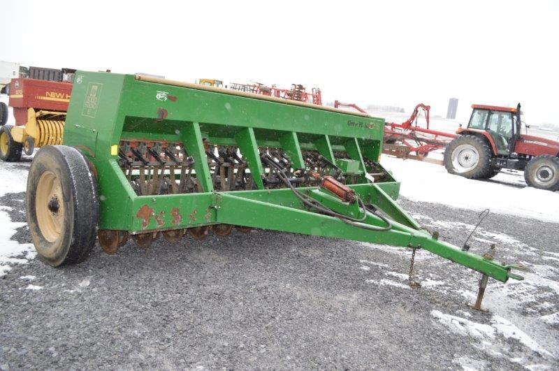 Great Plains 1300 Solid Sand grain drill, 13' 5", Packer hitch