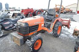 Kubota B7510 w/ 1,600 hrs, 4wd, 3pt, 540 PTO, 3 front weights, power steeri