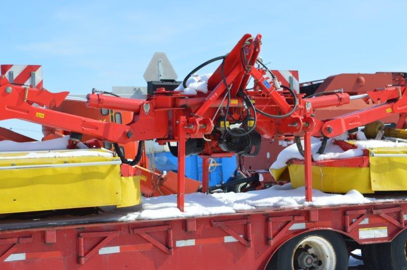 Pottinger V10 rear mower, 22' cut